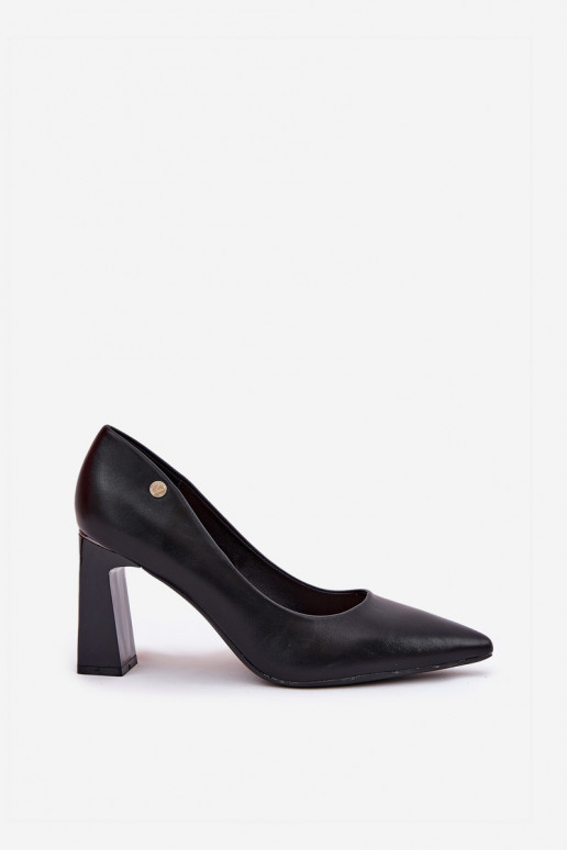 Sapatos de salto de estilo elegante Vinceza 62221 na cor preta