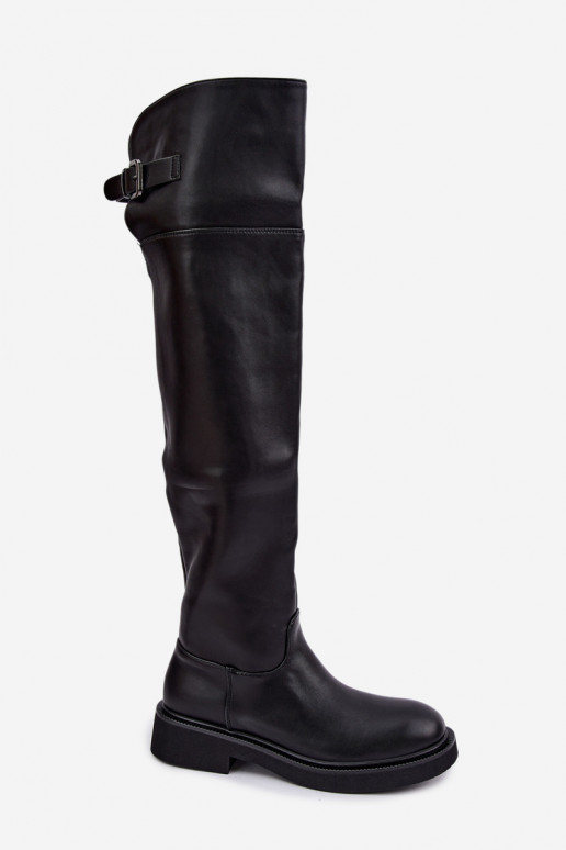 botas altas forradas com salto plano acima do joelho e fivelas na cor preta Bonira