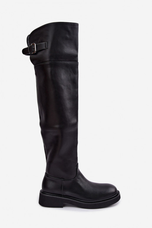 botas altas forradas com salto plano acima do joelho e fivelas na cor preta Bonira