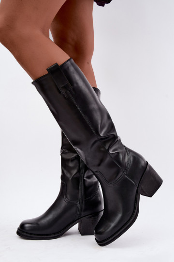 botas altas forradas com salto na cor preta Perrisa