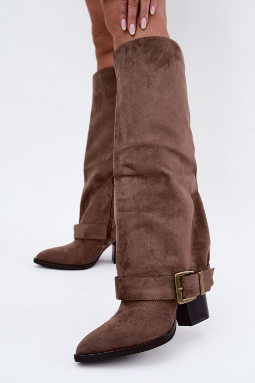 Botins chaki com saltos e fivelas Mirea