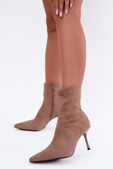 Botins de areia com saltos finos Nireya 2