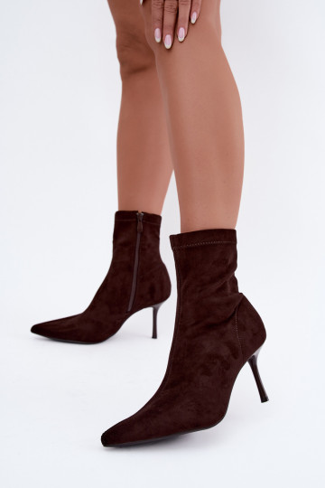 Botins de chocolate com saltos finos Nireya 2