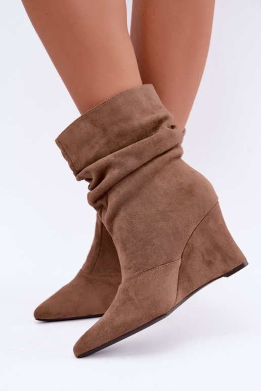 Botins de areia enrugados com plataforma Thalene