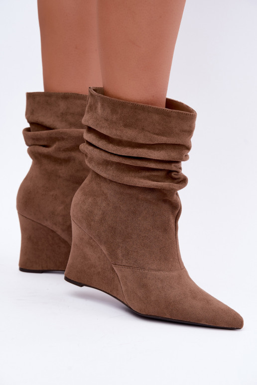 Botins de areia enrugados com plataforma Thalene