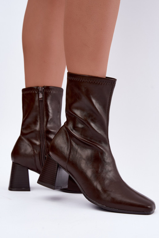 Botins castanhos femininos Veradis