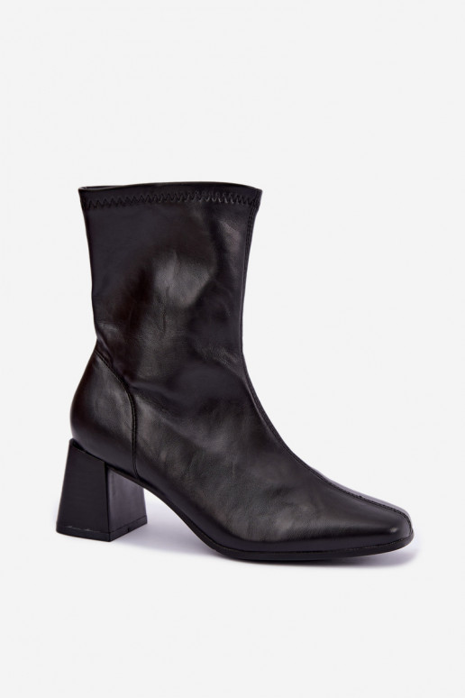 Botins pretos femininos Veradis