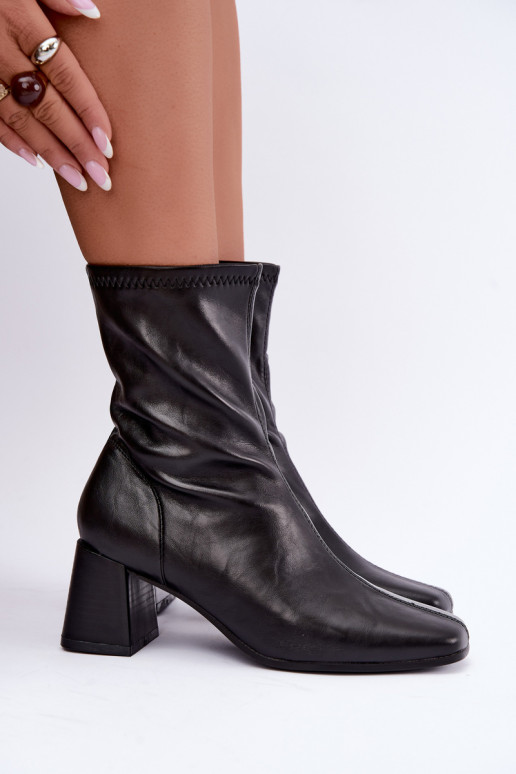 Botins pretos femininos Veradis