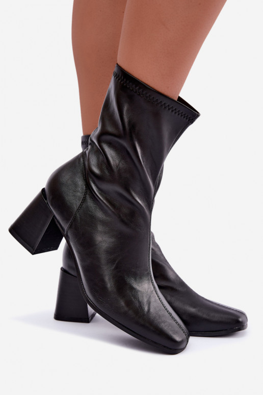 Botins pretos femininos Veradis