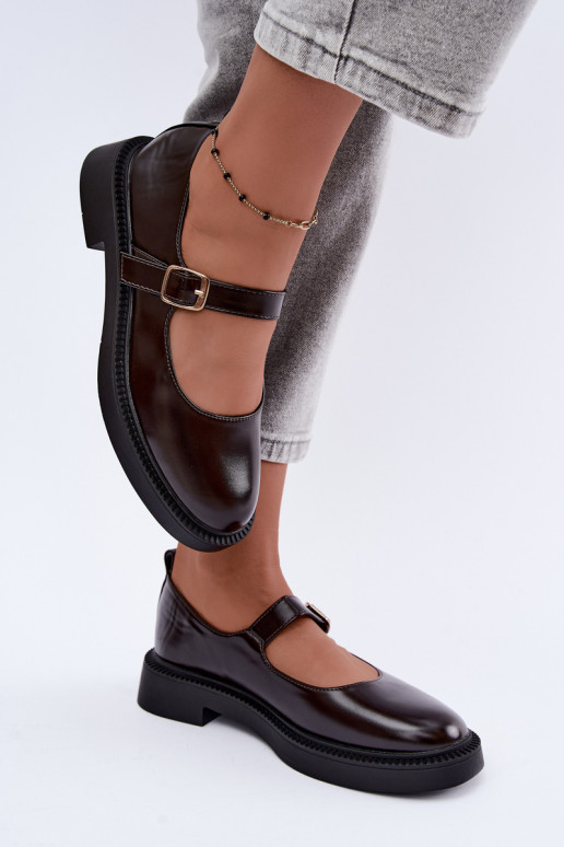 Sapatos de chocolate com saltos largos Lareine
