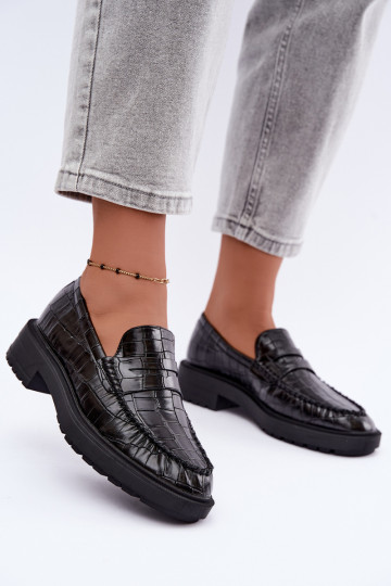 Mocassins pretos com relevo Rhosyn