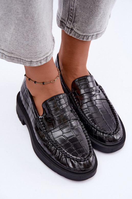 Mocassins pretos com relevo Rhosyn