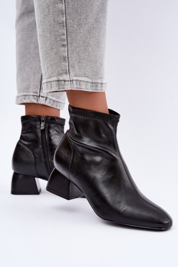 Botins pretos Klocke de couro sintético Estellea