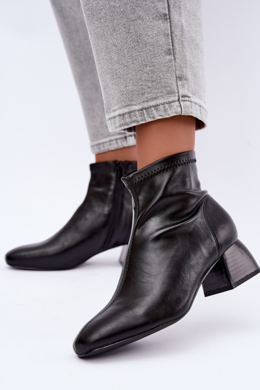 Botins pretos Klocke de couro sintético Estellea