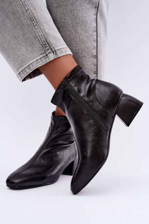 Botins pretos Klocke de couro sintético Estellea