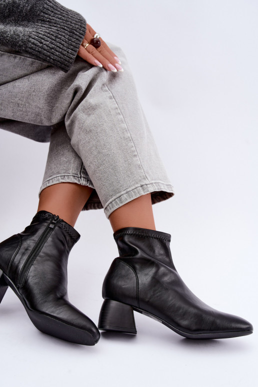 Botins pretos Klocke de couro sintético Estellea
