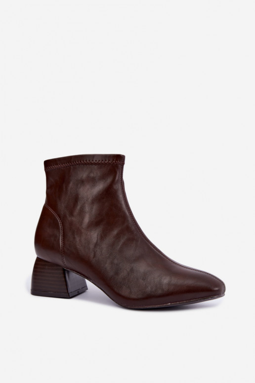 Estelle botins de couro sintético na cor chocolate