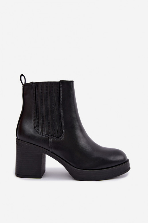 Gisandra botins quentes na cor preta