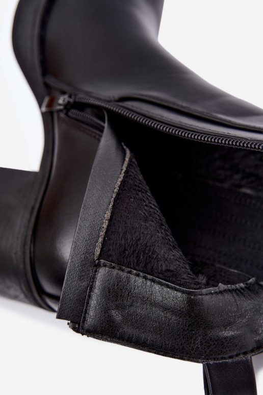 Gisandra botins quentes na cor preta