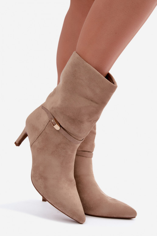 Eponine botins quentes slip-on com saltos finos na cor areia