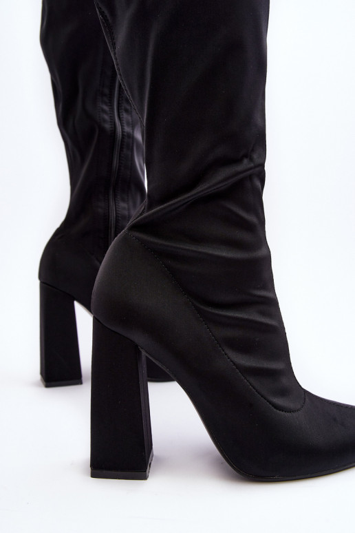 Botas pretas femininas acima do joelho com salto Fatuma