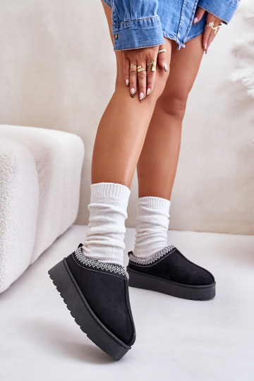 Botas de neve pretas femininas em plataforma com isolamento e pelo dentro Remenia 2