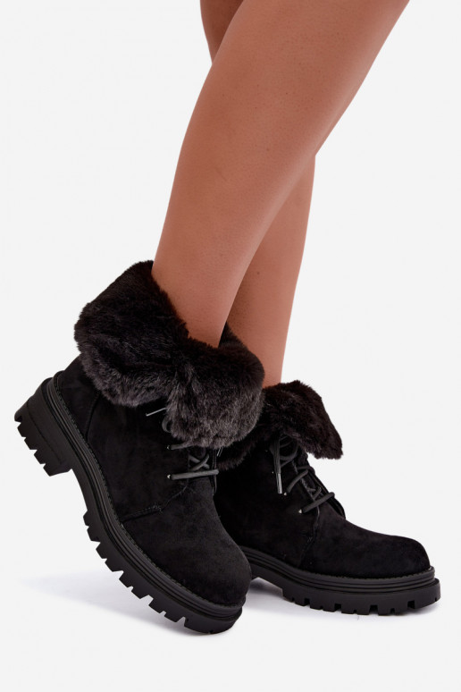 Botins quentes com atacadores e pelo dentro na cor preta Heloise