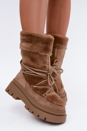 Botas de neve com pelo e plataforma na cor areia Illyria