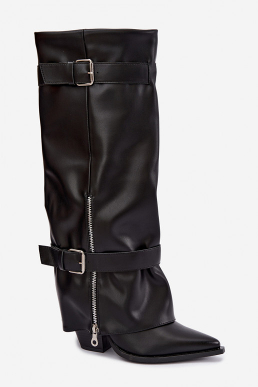 Botas altas com salto e atacadores com fitas e fivelas na cor preta Amorette