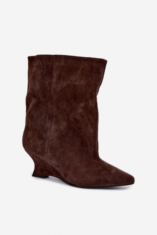 Botins slip-on com plataforma na cor chocolate Coralise