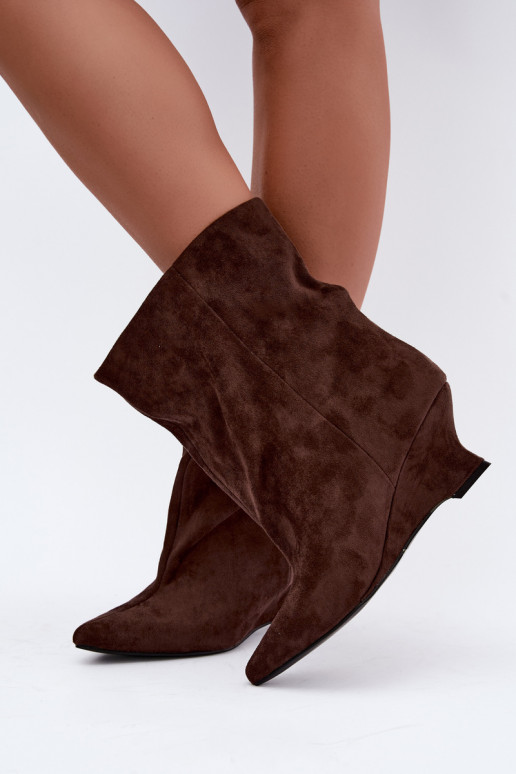 Botins slip-on com plataforma na cor chocolate Coralise