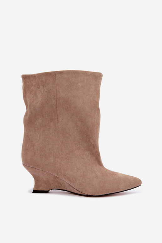 Botins slip-on com plataforma na cor areia Coralise