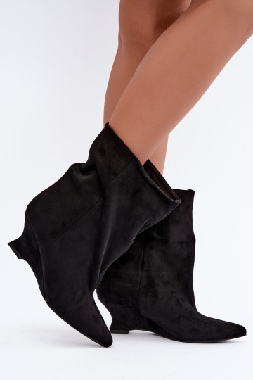 Botins slip-on com plataforma na cor preta Coralise