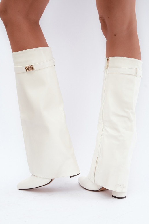 Botas altas femininas Avamora com cano em couro sintético e saltos brancos