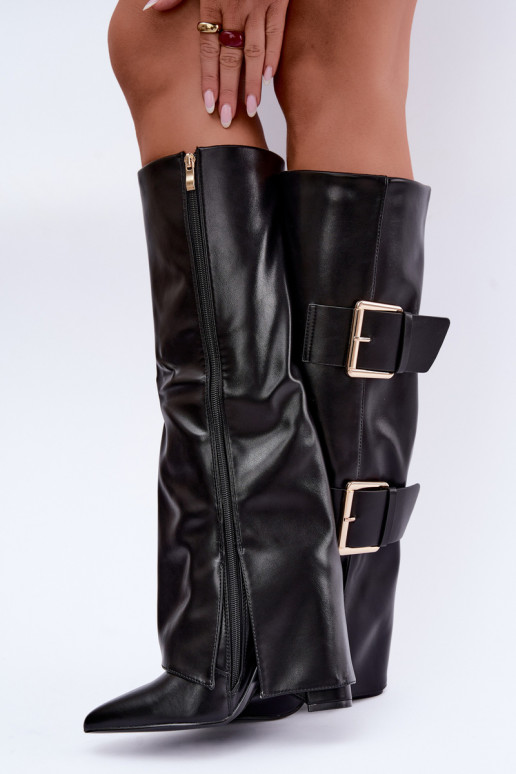 Botas altas isoladas Olympe com fivelas douradas em preto
