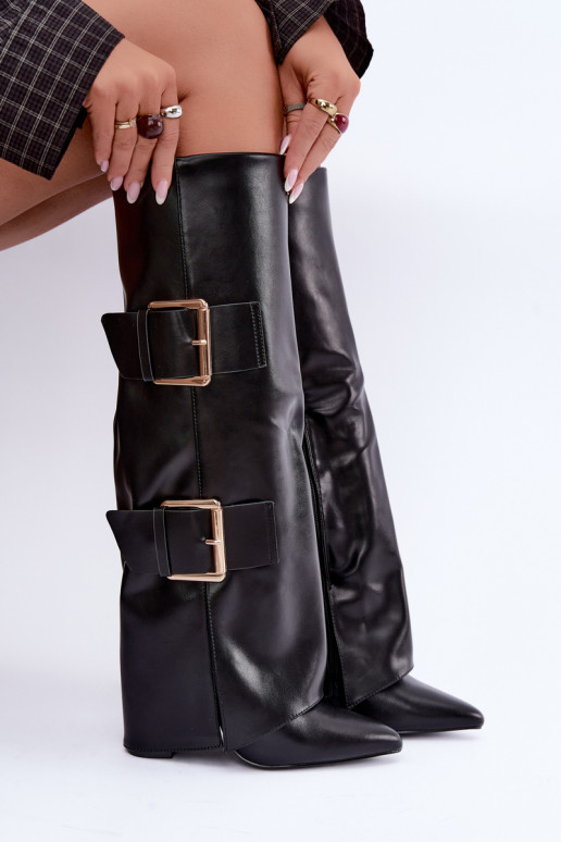 Botas altas isoladas Olympe com fivelas douradas em preto