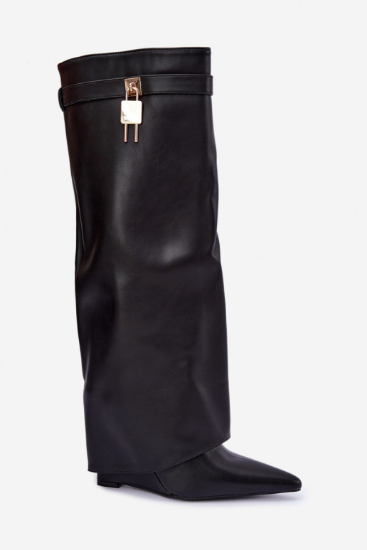 Botas altas Mirettea com plataforma e tiras decorativas em preto