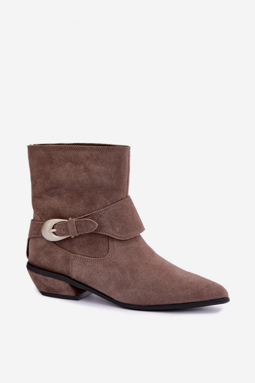 Botins isolados Serenelle em estilo cowboy em camurça sintética bege