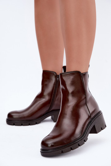 Botins isolados Klocke castanho escuro Iserine
