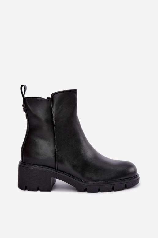 Botins isolados Klocke pretos Iserine