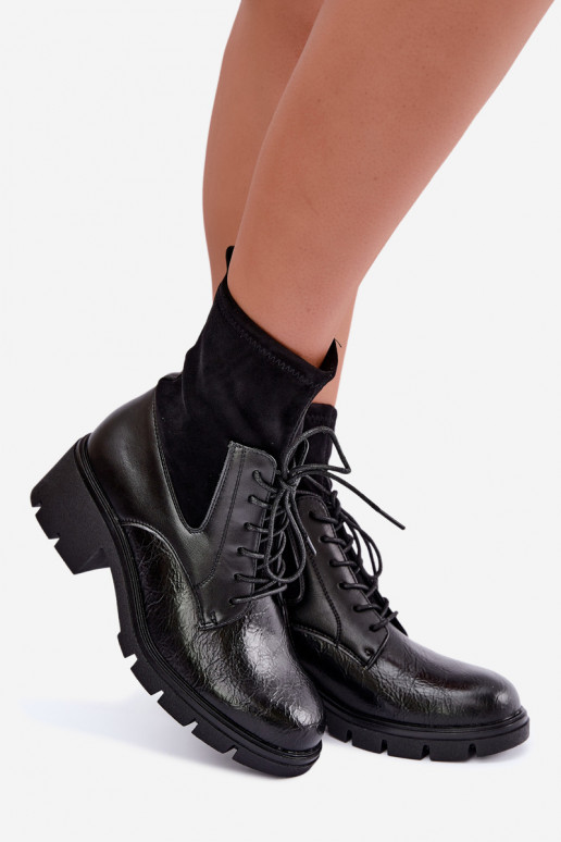 Botins isolados femininos com salto pretos Aurelis