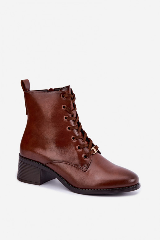 Botins isolados com atacadores Klocke castanhos Florisse