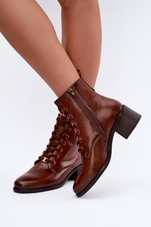 Botins isolados com atacadores Klocke castanhos Florisse