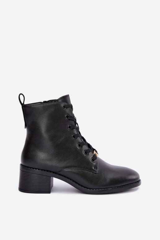 Botins isolados com atacadores Klocke pretos Florisse