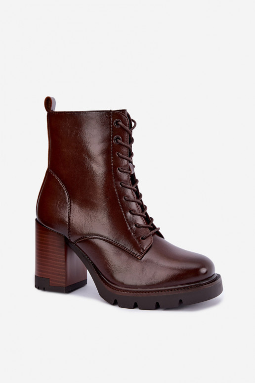 Botins isolados com salto castanho escuro Isalys