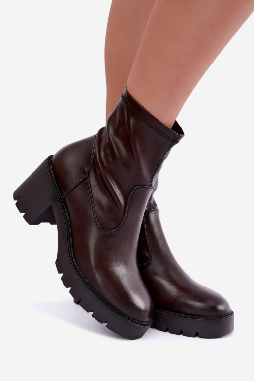 Botins isolados Klocke Vinceza 58672 chocolate