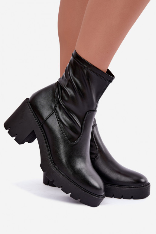 Botins isolados Klocke Vinceza 58672 pretos