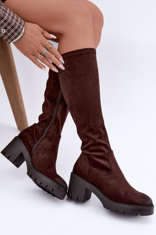 Botas acima do joelho em camurça sintética com salto cor de chocolate Vinceza 58332
