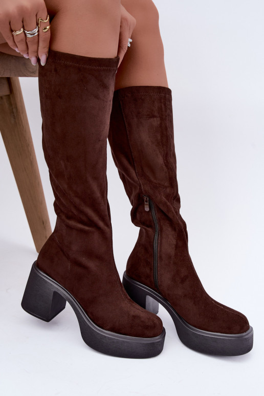 botas longas femininas com plataforma na cor chocolate Nesalie