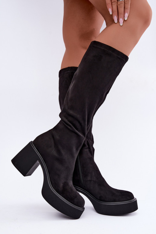 botas longas femininas com plataforma na cor preta Nesalie